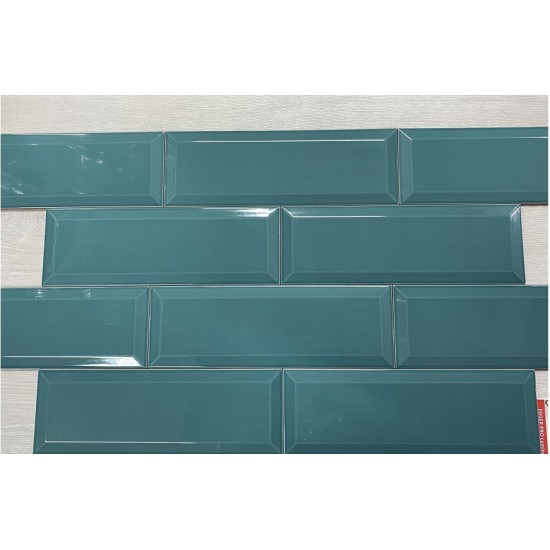 Faianta Bisel Turquesa, tip Metro, Lucioasa 10 x 30 cm, Ribesalbes